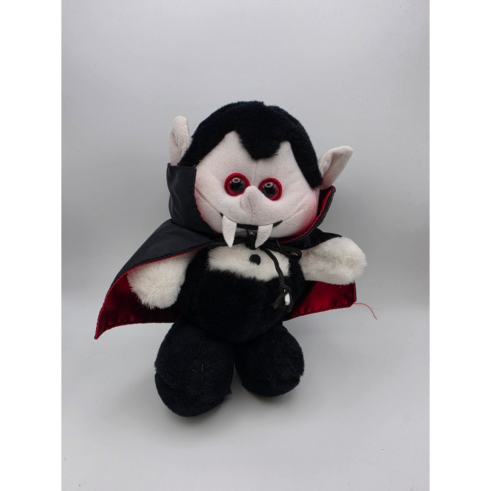 Vintage 1988 Wonder Toys Co Vampire Plush Count Dracula Halloween 9.5 inch